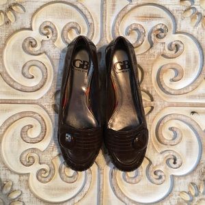 GIANNI BINI LIKE-NEW PATENT LEATHER FLATS